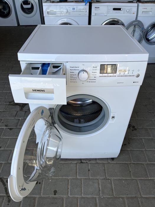 Пральна машина  Siemens W 3741 на 7 кг.