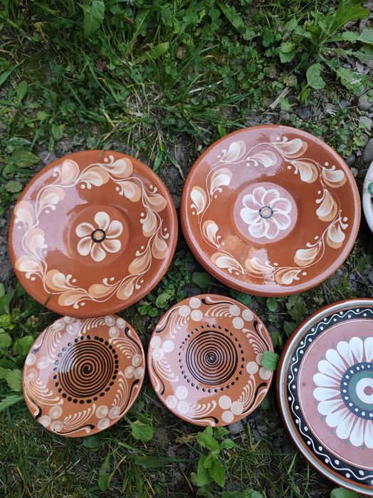 Керамічні тарілки 28 шт