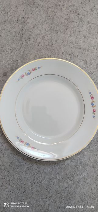 Conjunto de louça de mesa vintage
