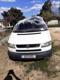 VW Transporter T4 2.5 TDI - Acidentada