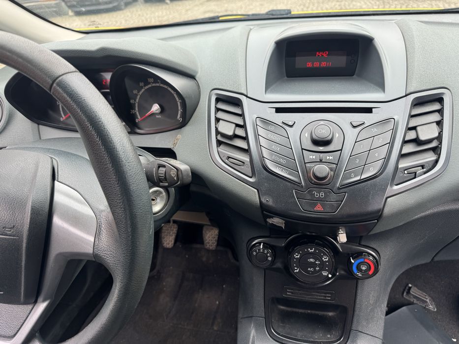 Na Części Ford Fiest MK7 1.4Tdci 70km klima