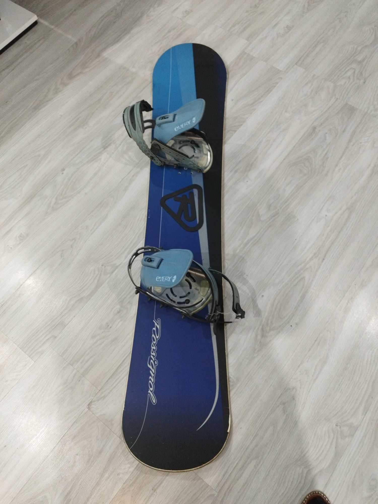 Deska snowboardowa