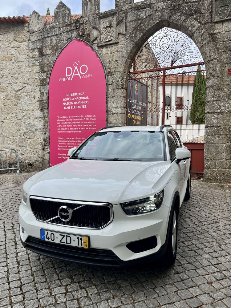 Oportunidade VOLVO XC 40 T3  2019