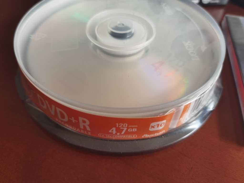 DVD  E CD Virgem vários