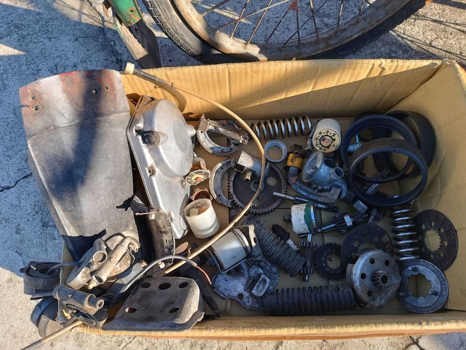 Motorynka Romet Pony + Rama i części Romet tylko Całość nie pojedyńczo