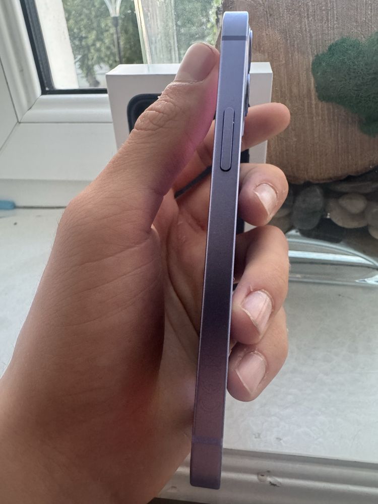 iPhone 12 Mini 64GB stan jak nowy + etui i kabel