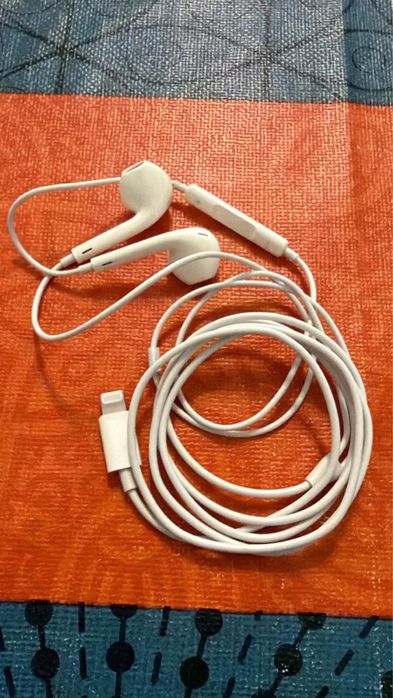 Auriculares para iPhone da Apple