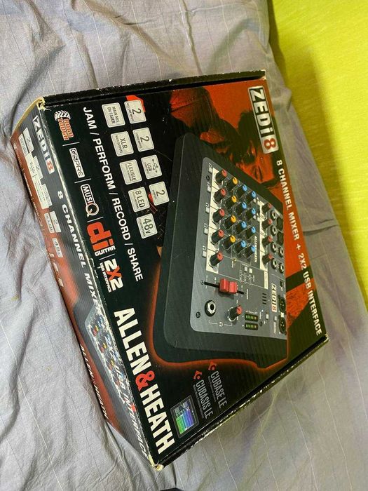 Мікшерний пульт Allen&Heath ZEDi-8