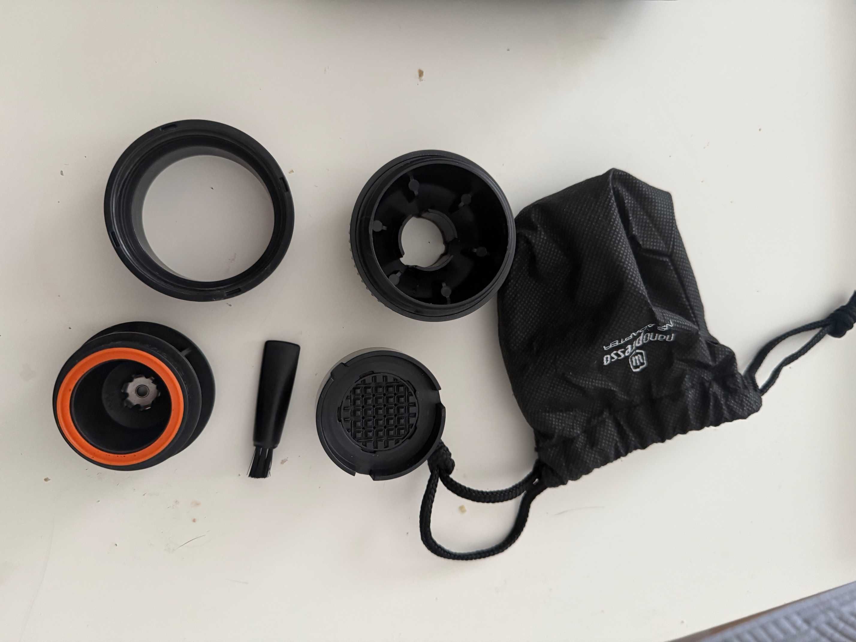 Wacaco nanopresso - przenośny ekspres ciśnieniowy do kawy.