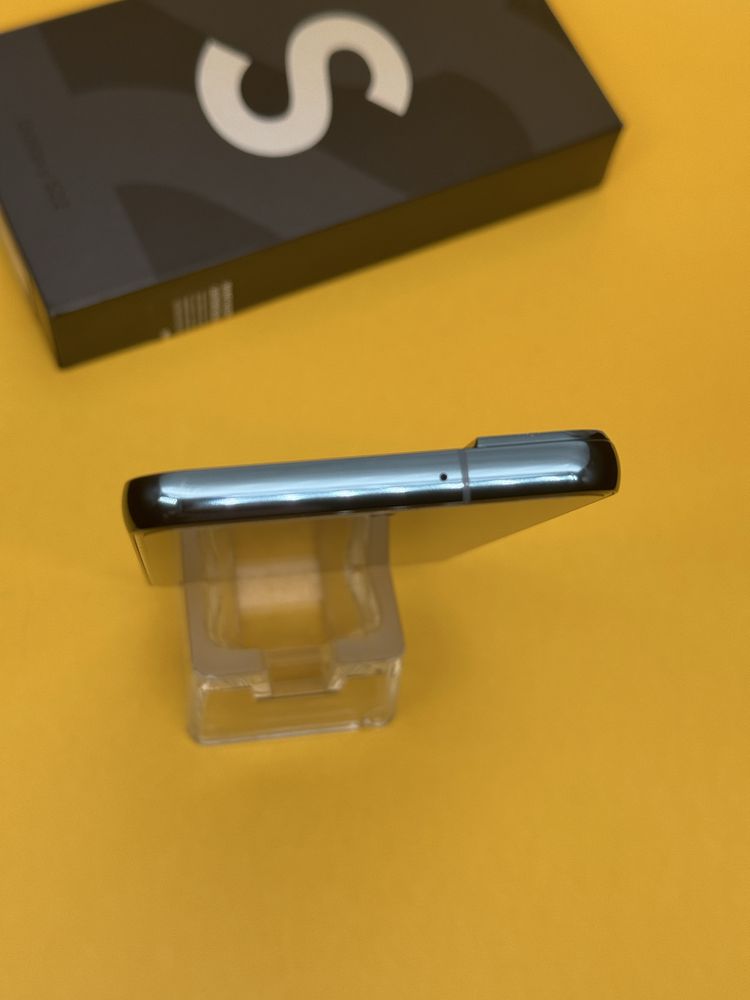 Смартфон Samsung Galaxy S22 8/128GB 5G SM-S901U1 Iдеальний подарунок!
