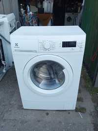 Pralka Electrolux używana 5kg 60/40