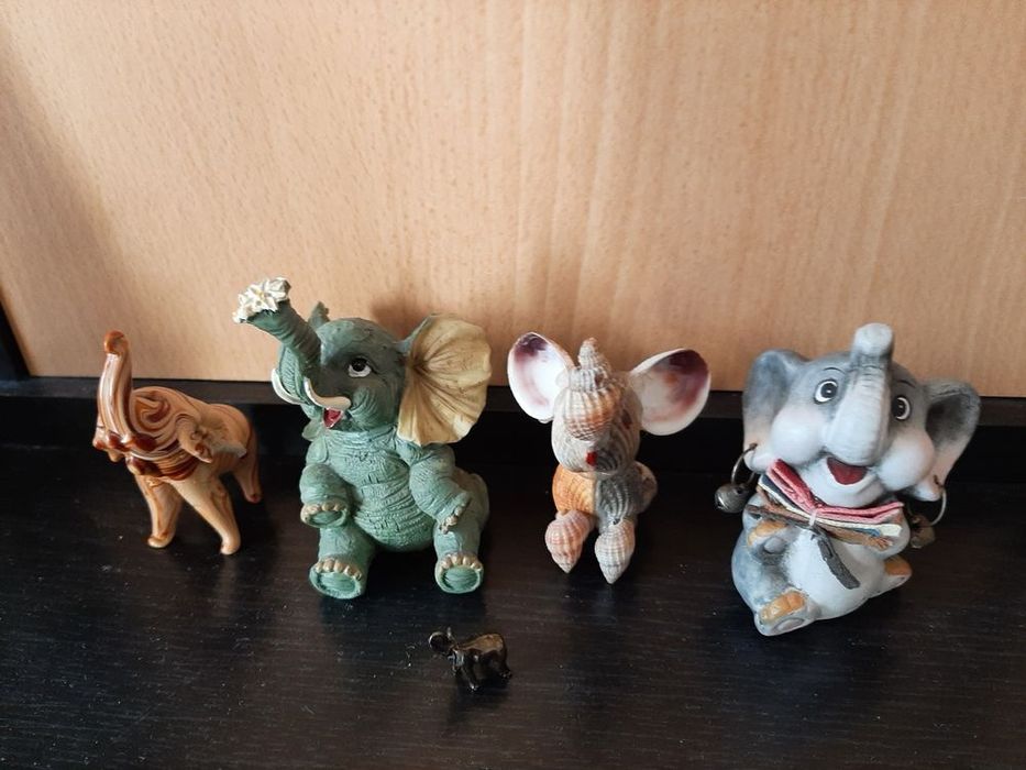 Figurki słoniki dla kolekcjonerów, cena za 7 sztuk