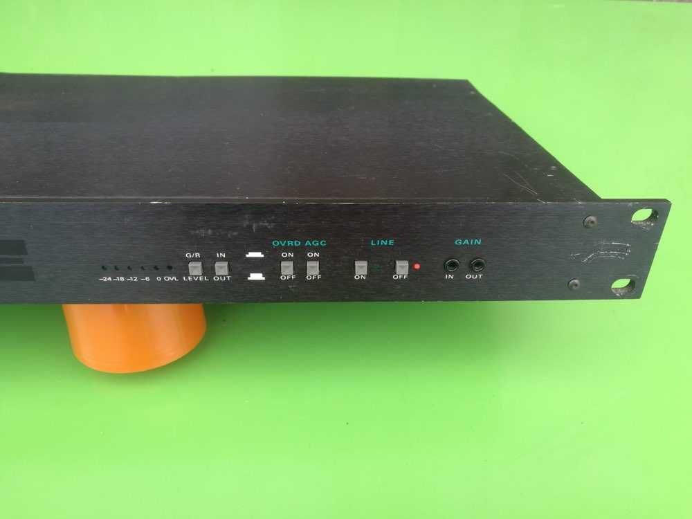 Telos ONE Cyfrowy hybrydowy interfejs telefoniczny do transmisji audio