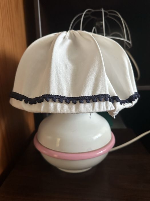 Candeeiro para quarto menina