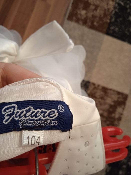 Сукня святкова р.104 НОВА