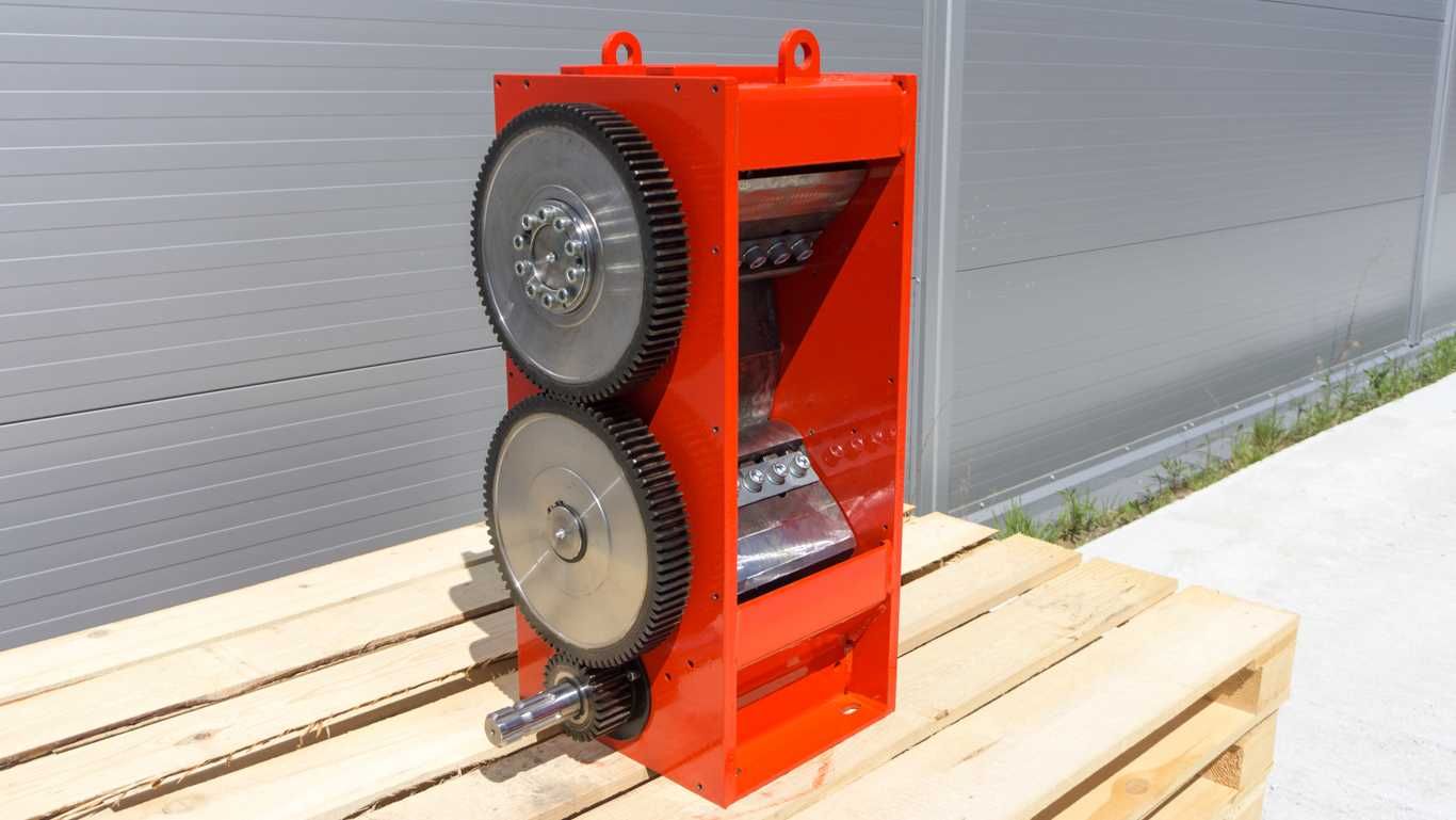 Duży mechanizm -- RĘBAK WALCOWY R-200 === cena brutto