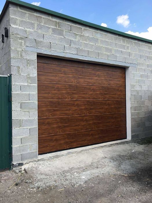 Гаражні секційні, ролетні ворота / автоматика