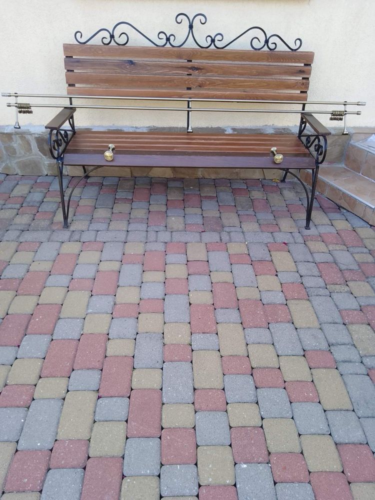 Тюлі карнизи штори