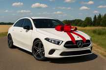 Mercedes-Benz CLA samochód osobowy marki Mercedes-Benz Klasa A 200