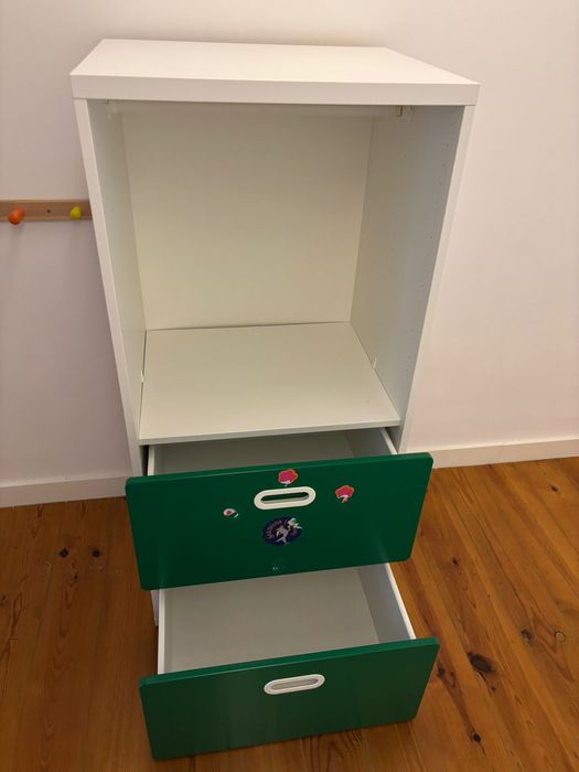 Guarda roupa infantil Ikea