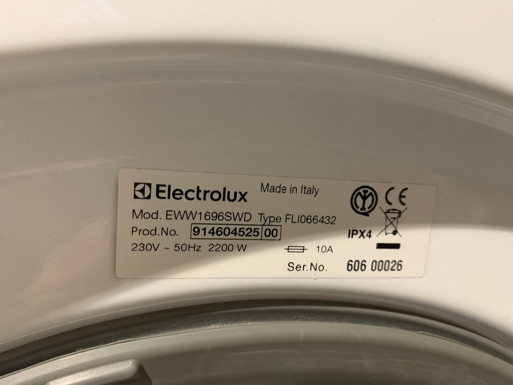 Máquina de lavar e secar roupa Electrolux PARA PEÇAS