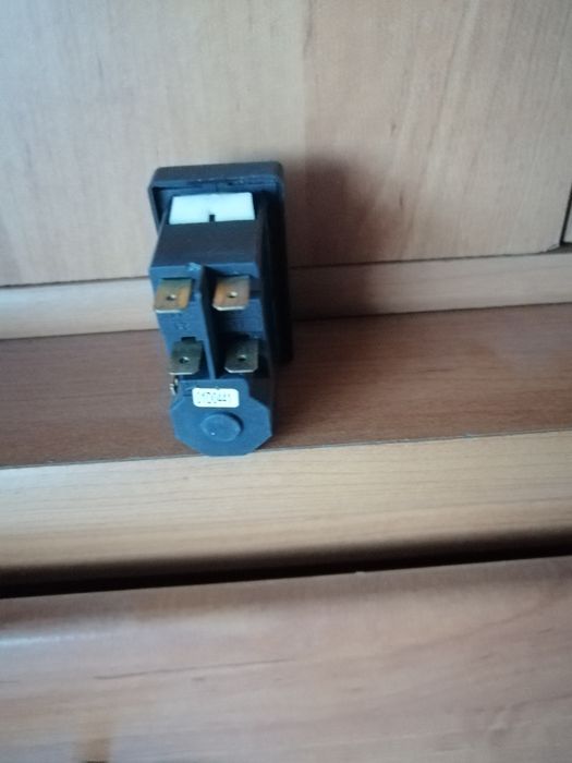 Włącznik start stop do rębaka