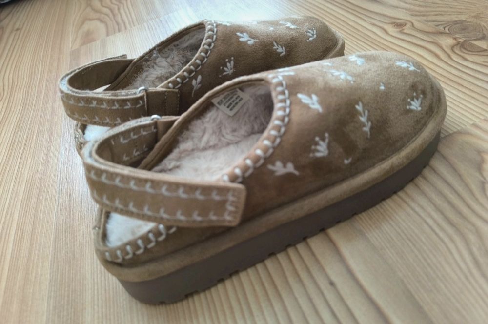 Socas de pelo bordados