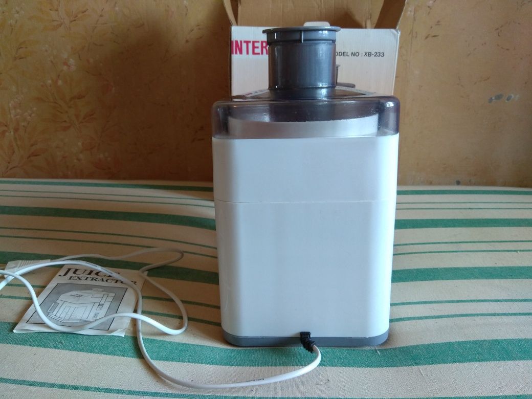 Новая соковыжималка Juice Extractor