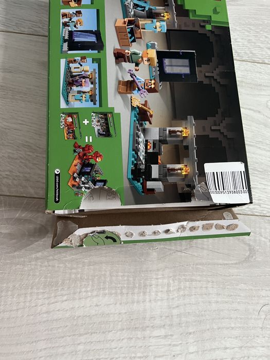 Lego Minecraft 21252