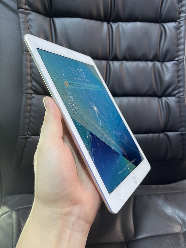 Ipad Air 2 16Gb Wi-FI єкран розбитий