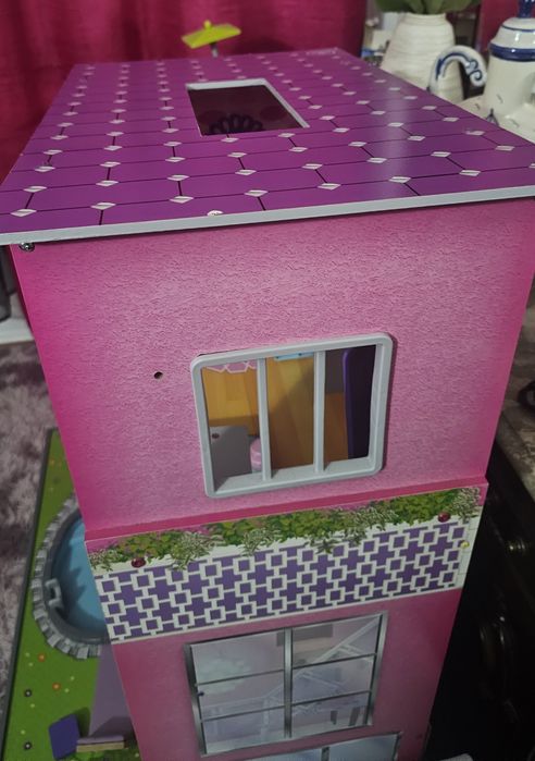 Casa Bonecas (Barbie) em Madeira