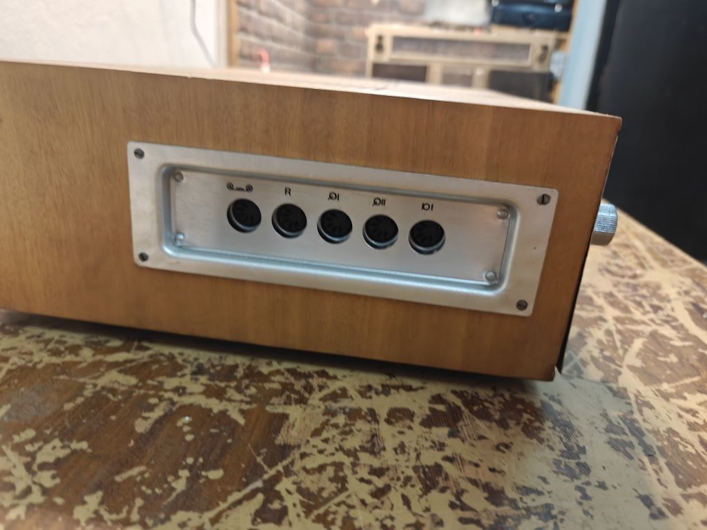 Wzmacniacz polkat moderato 402
