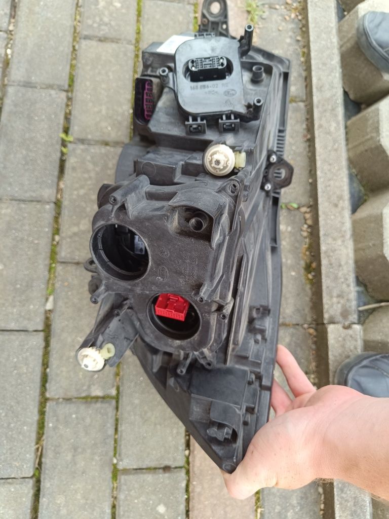 Lampa prawa przód Skoda Superb II 2