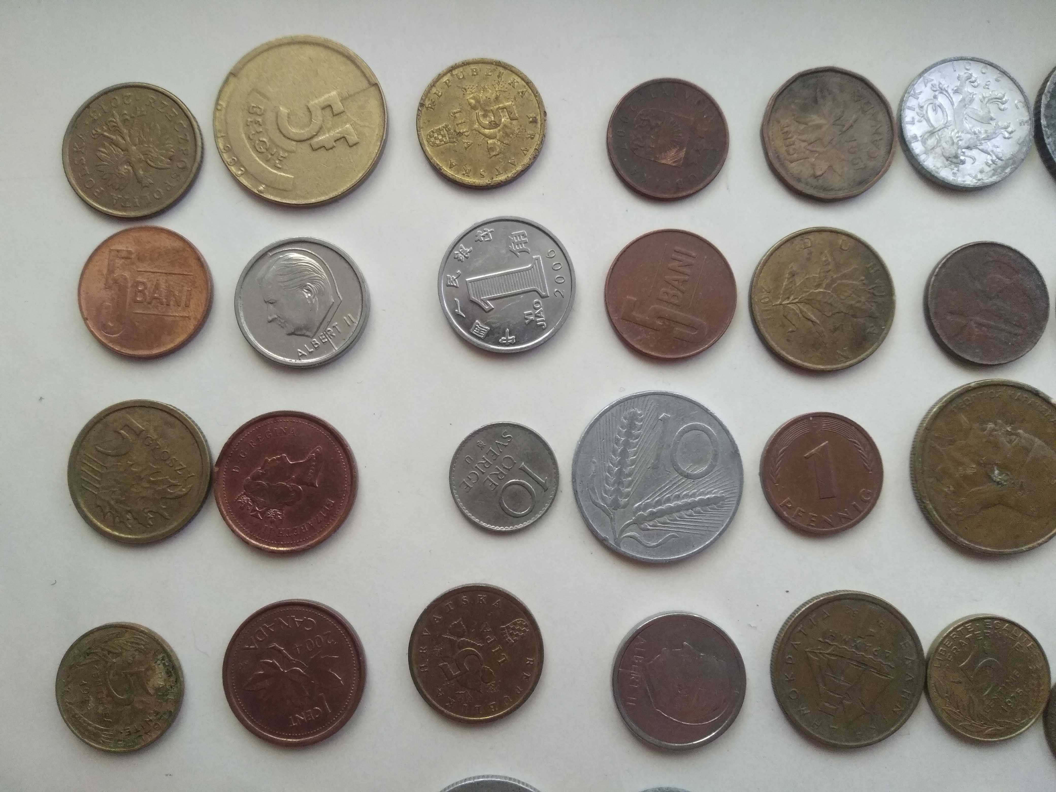 Монеты разных стран мира, набор