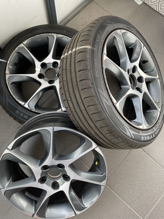 Felgi Volvo V40 Ocean Race 17” + opony Nokian Powerproof 1