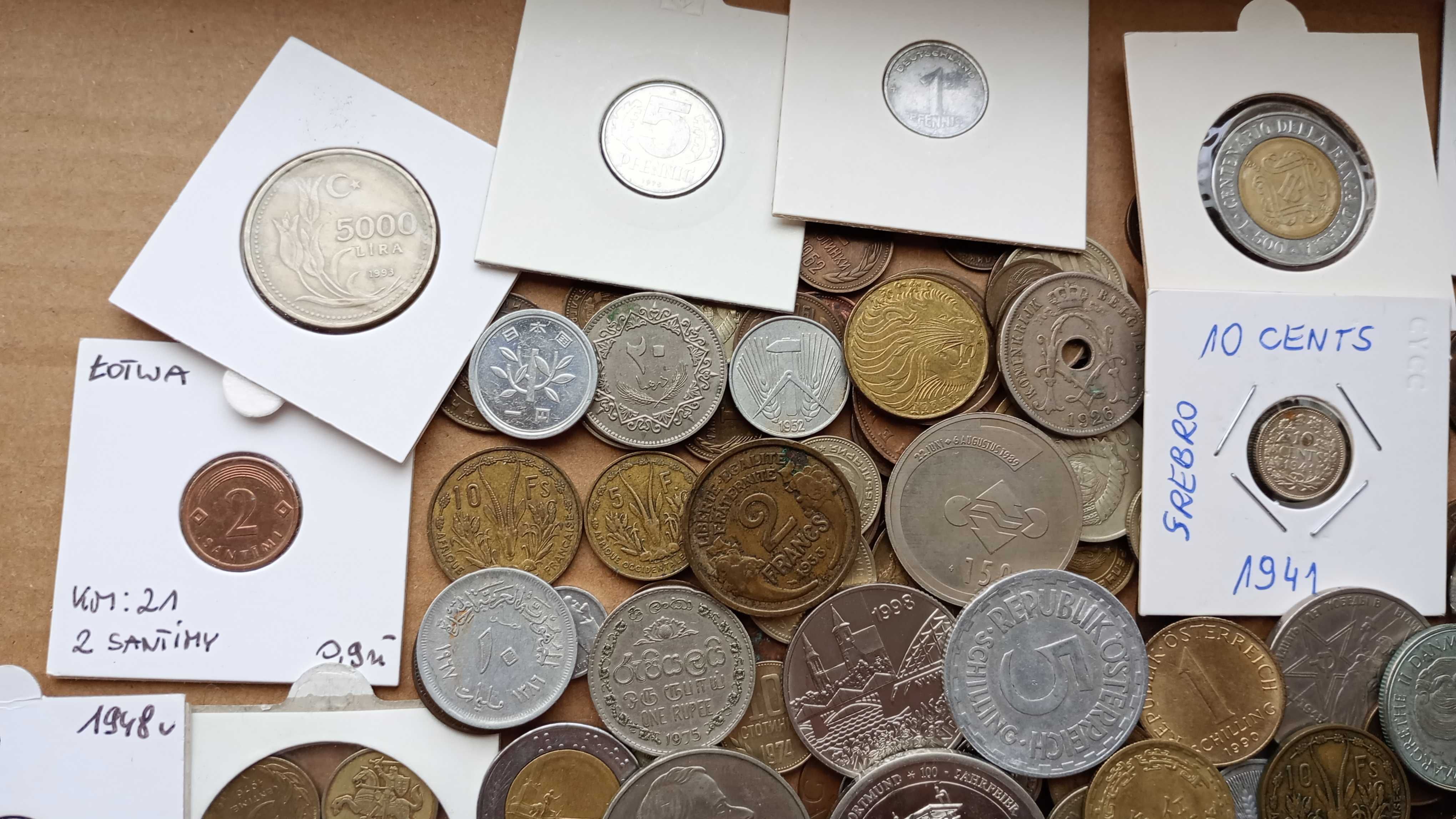 Stare monety L Zestaw ponad 230 numizmatów Świat w tym srebro