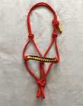 Czerwony halter dla konia cob