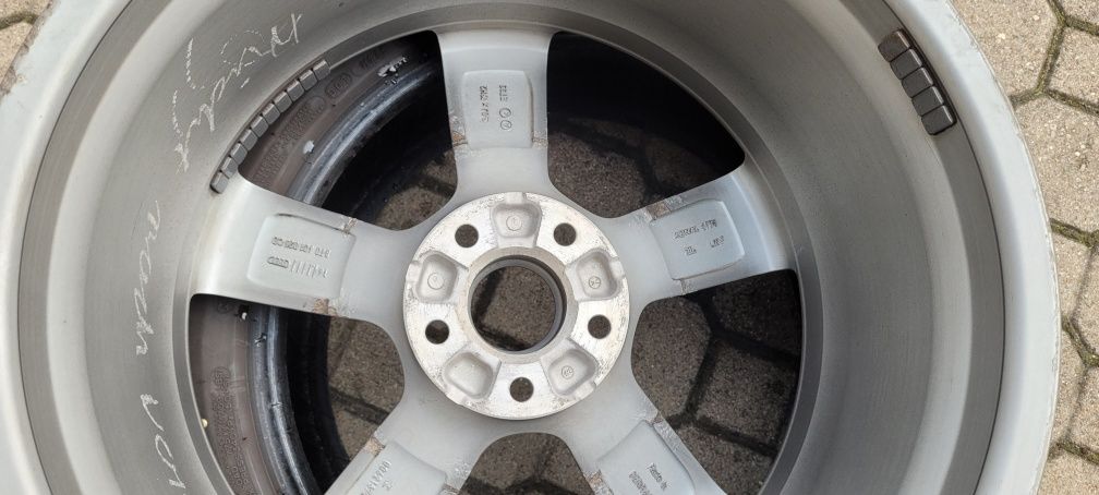 19" Audi Rotor 8T0 Jedna Pojedyncza Sztuka 9x19" et33