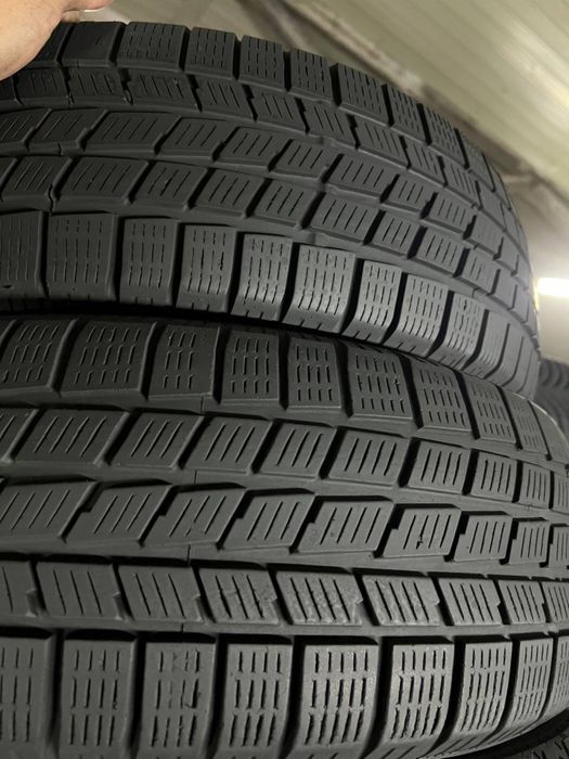 Автошини зимові Pirelli 185/65/15 (4шт)Резина,Колеса,Гума,Скати, Шини)
