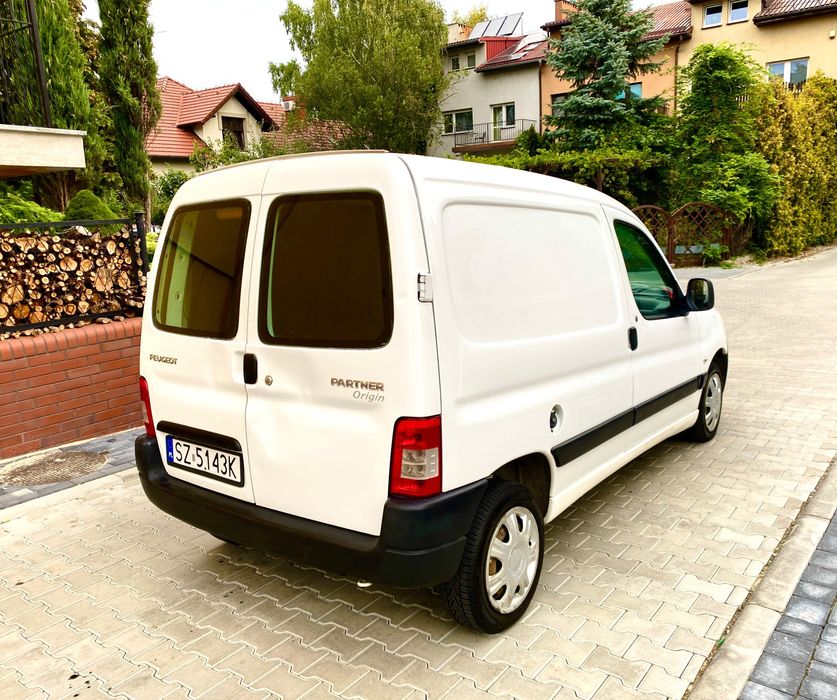 Peugeot Partner 1,6  HDI Zadbany Przegląd i OC na cały rok