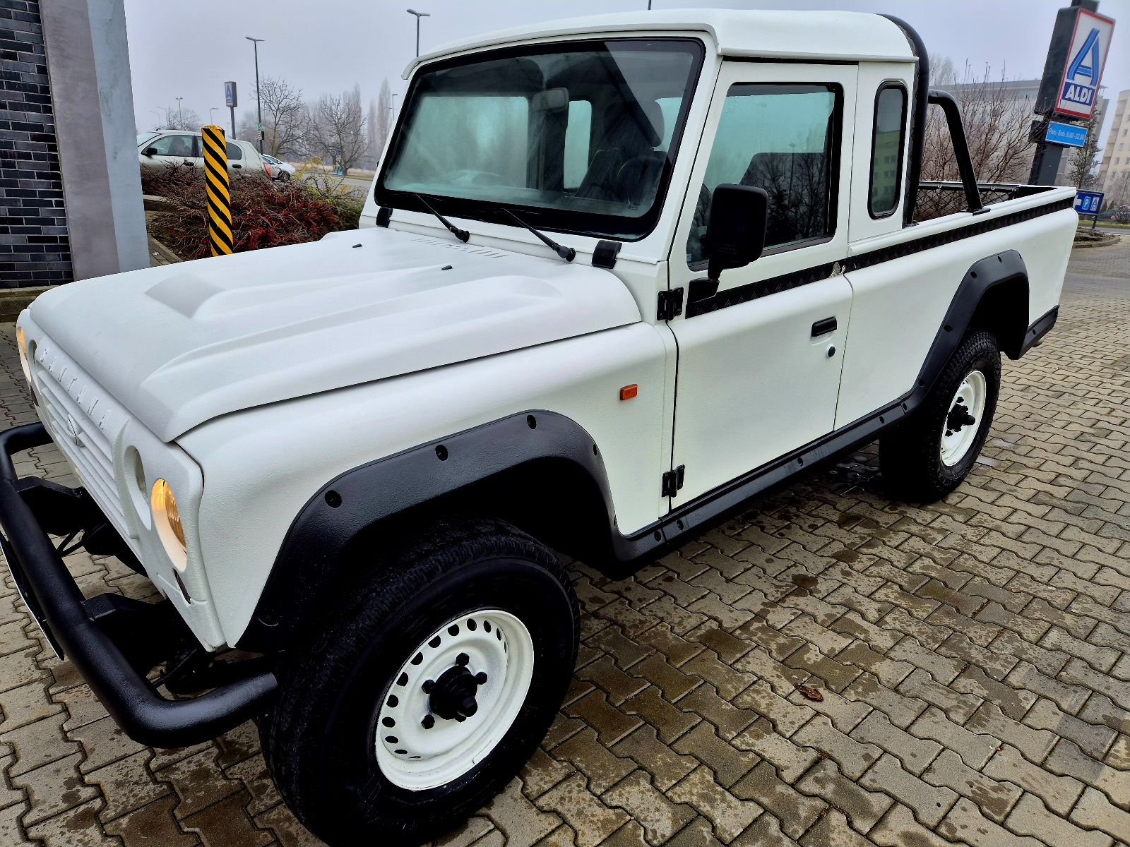 Anibal Santana Ps10 Land Rover Defender Iveco silnik Zamiana