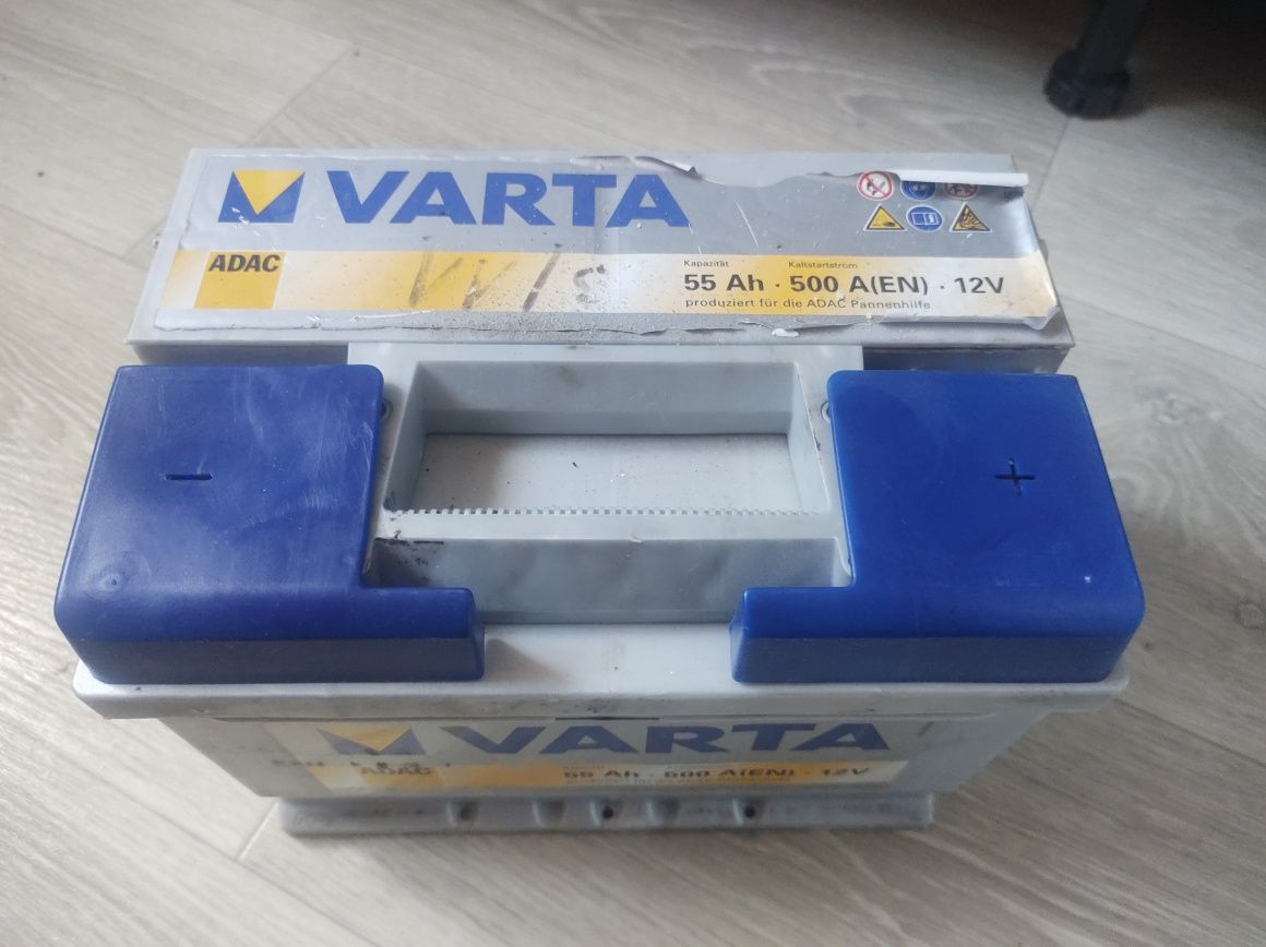 Продам Аккумулятор Varta 55 500 А