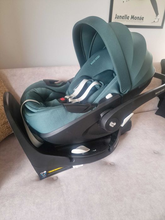 Fotelik z podstawą MaxiCosi
