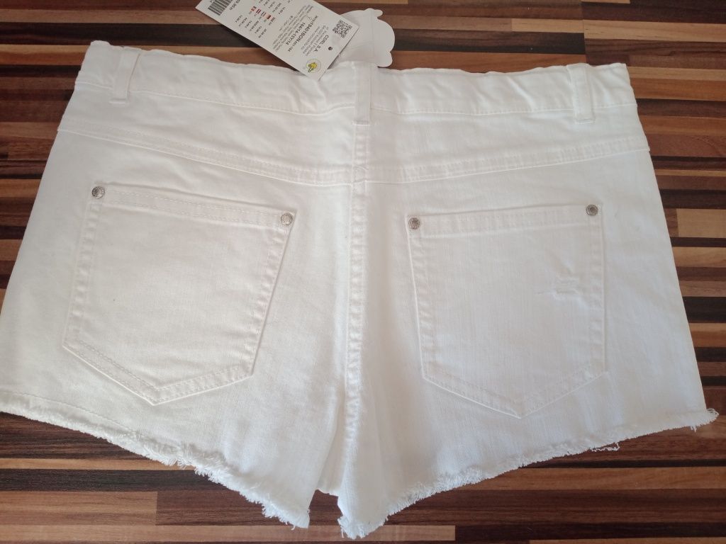 Spodenki krótkie dziewczęce jeansowe białe Coccodrillo rozm. 164 NOWE