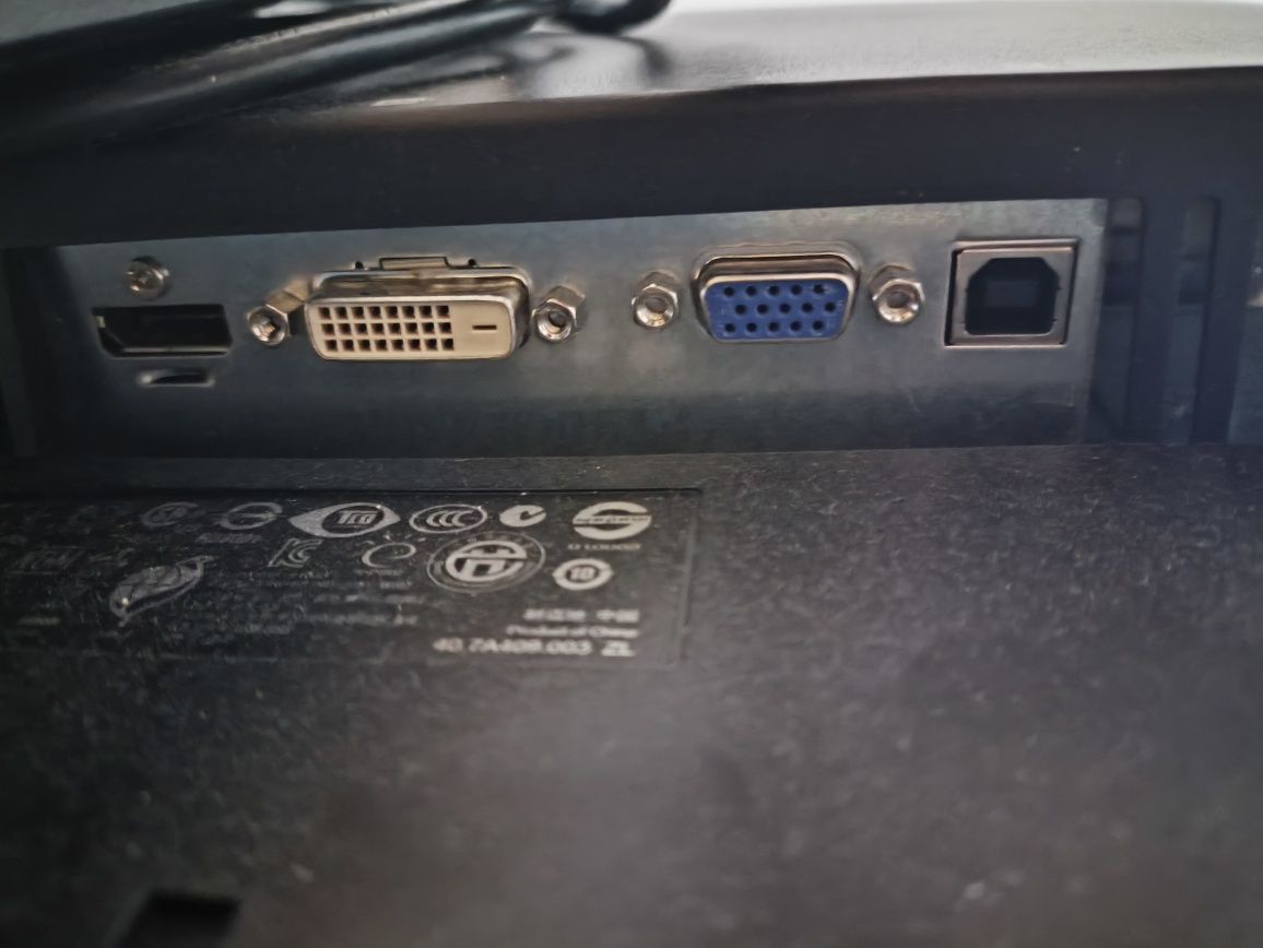 Monitor HP 24" cale