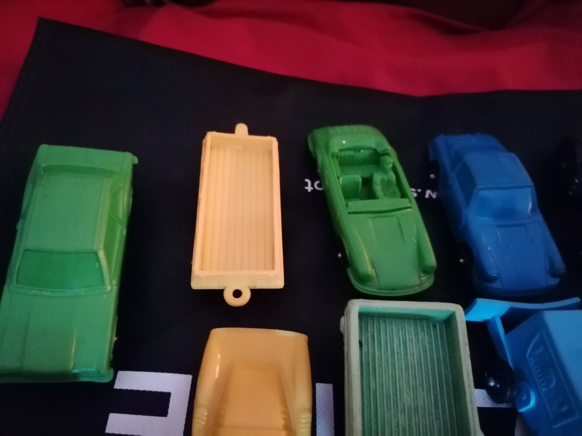 Miniaturas auto em vinil