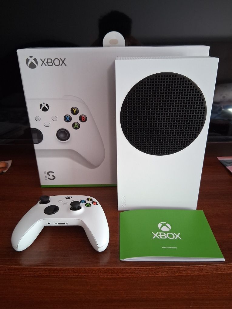 Xbox Séries S como Nova!