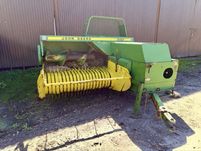 Пресс-подборщик прес підборщик тюкопрес John Deere 330 джон дір