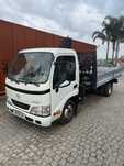 Carrinha Toyota dyna com grua HIAB