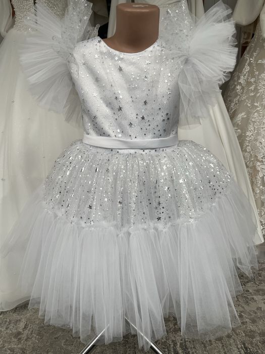 Сукня сніжинка , сукня для дівчинки 3-5 років , святкова сукня